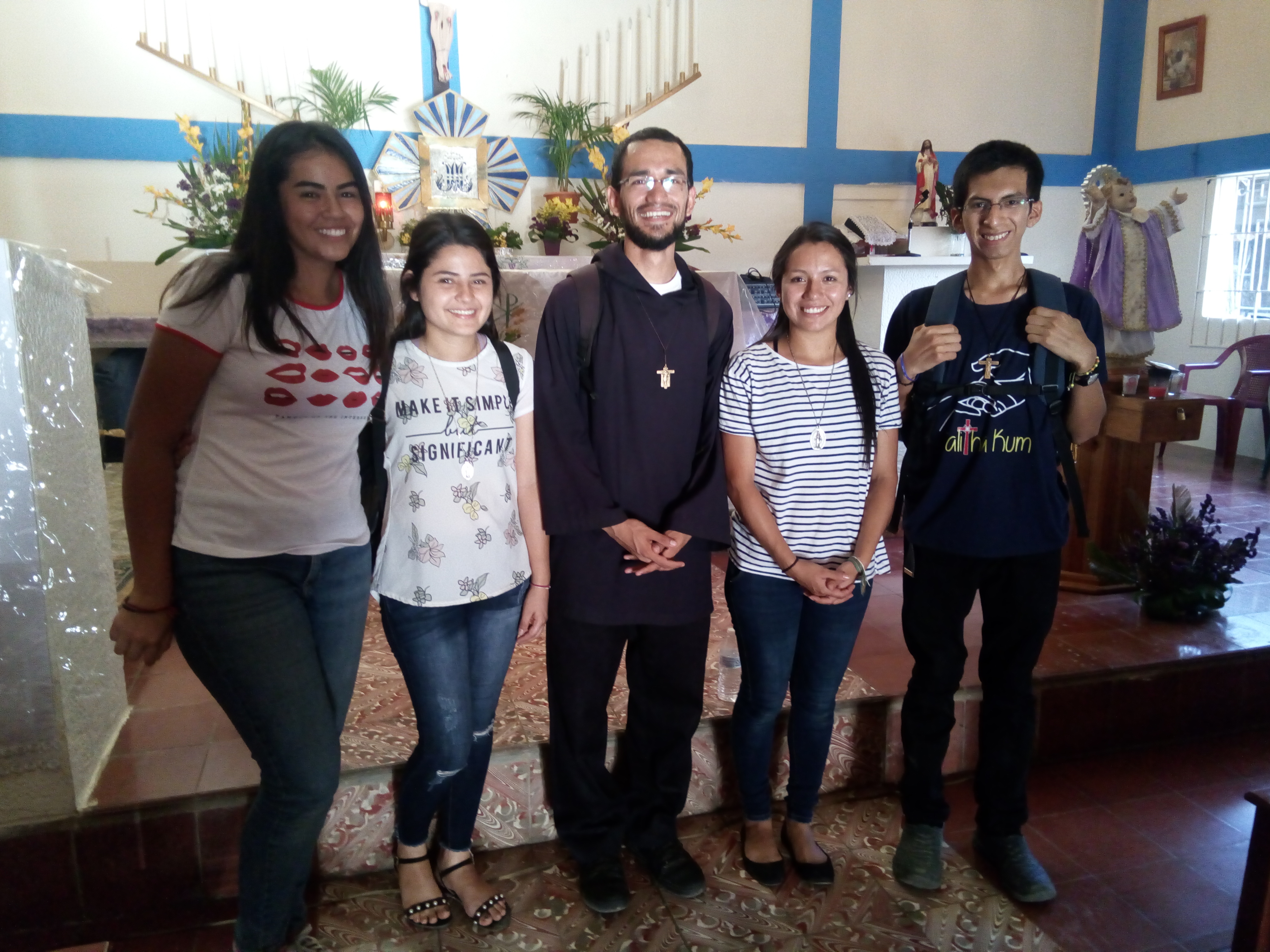 Photo of Jóvenes ecuatorianas realizaron misión en El Mozote