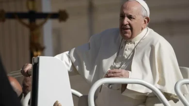 Photo of Tras una noche de descanso, el Papa Francisco continúa en estado crítico