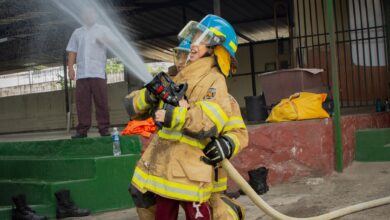 Photo of Bomberos desarrollan jornada educativa sobre prevención y seguridad en San Vicente