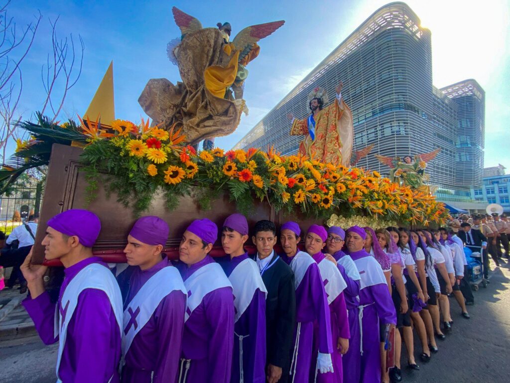 Anuncian festividades titulares en honor al Divino Salvador del Mundo ...
