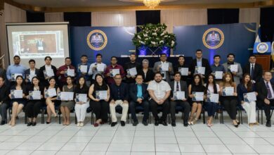 Photo of UNIVO reconoció a estudiantes galardonados por su destacada participación en 2025