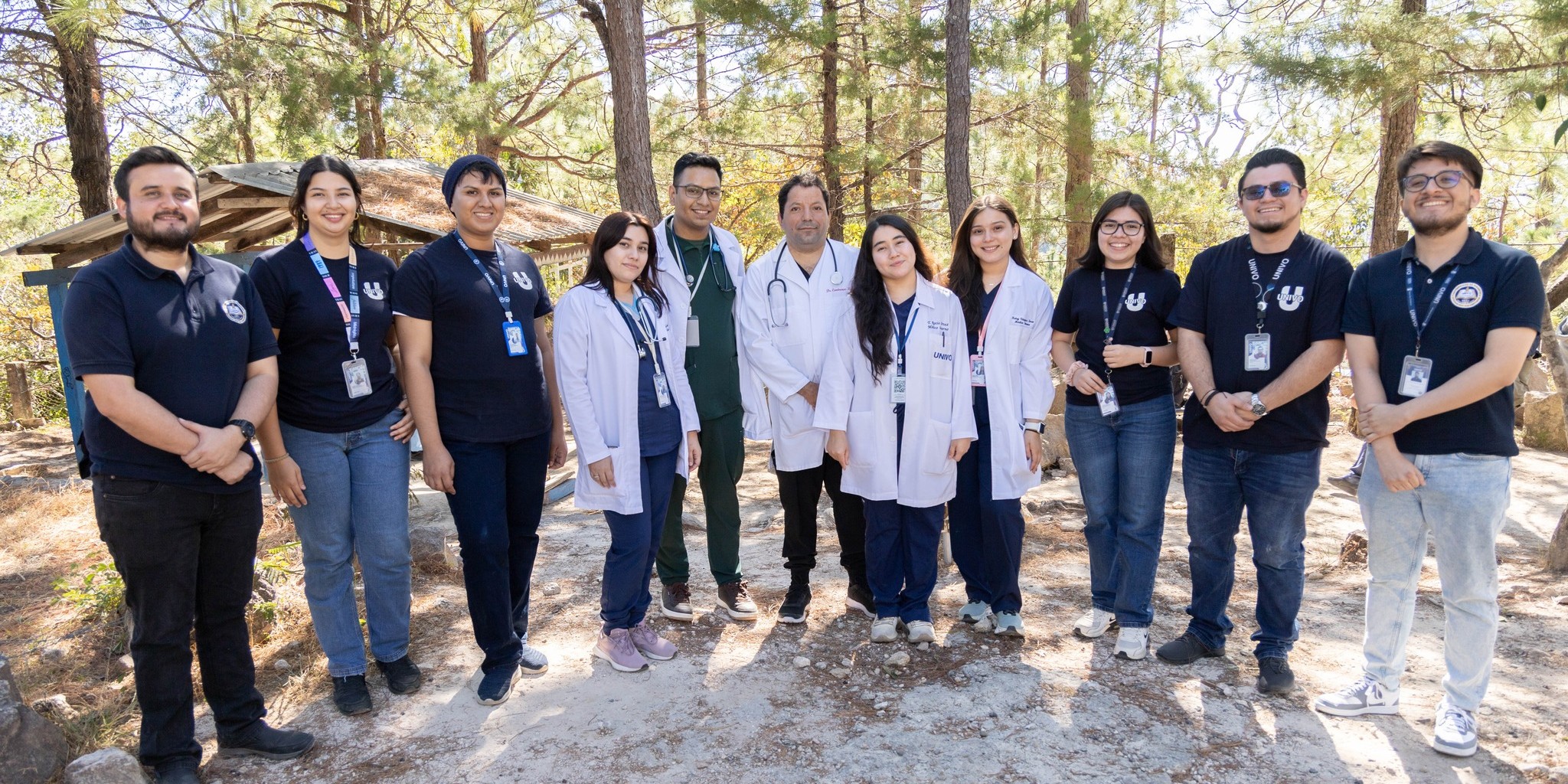 Estudiantes de la UNIVO participan en Jornada Médica en Perquín ...