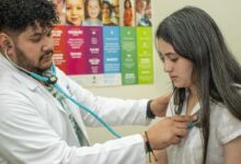 Photo of UNIVO brinda atención médica gratuita para el bienestar de sus estudiantes
