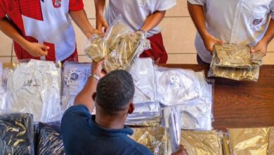 Photo of Fortalecen educación pública con tecnología y paquetes escolares en El Salvador