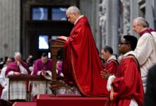 Photo of Papa León XIV preside la Pasión del Señor en el Vaticano