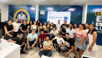 Photo of Estudiantes de Comunicaciones desarrollan MVPs con inteligencia artificial