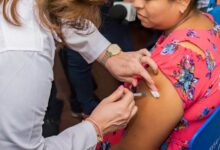 Photo of Exigen vacuna contra la fiebre amarilla a viajeros hacia destinos de riesgo