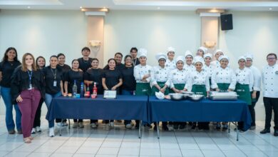 Photo of La gastronomía salvadoreña brilló en la UNIVO con una jornada llena de creatividad y sabor