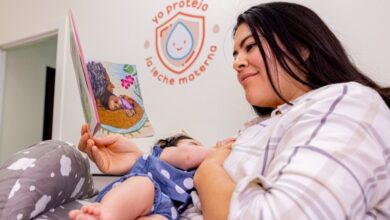 Photo of Especialistas destacan impacto de políticas públicas en la maternidad y lactancia materna en El Salvador