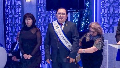 Photo of Dr. Pedro Arieta recibe reconocimiento DEFISAL 2026