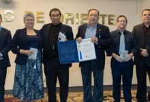 Photo of UNIVO presenta el libro “El evangelio de los condenados” del escritor migueleño Carlos Santos