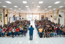 Photo of Más de 2,100 becas abren oportunidades para estudiar en la UNIVO