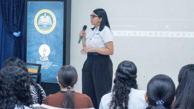Photo of Estudiantes de Comunicaciones participan en proyección del cortometraje “El Mapa de Nuestras Voces”